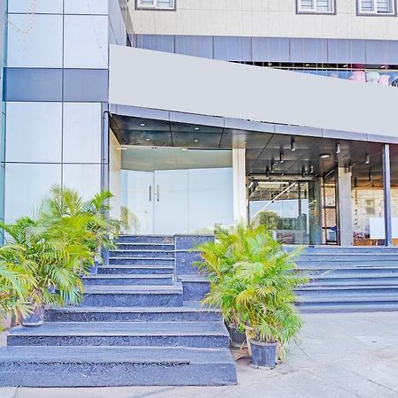 Super Townhouse Oak Electronic City Formerly Hotel Trubell Kammasandra エクステリア 写真