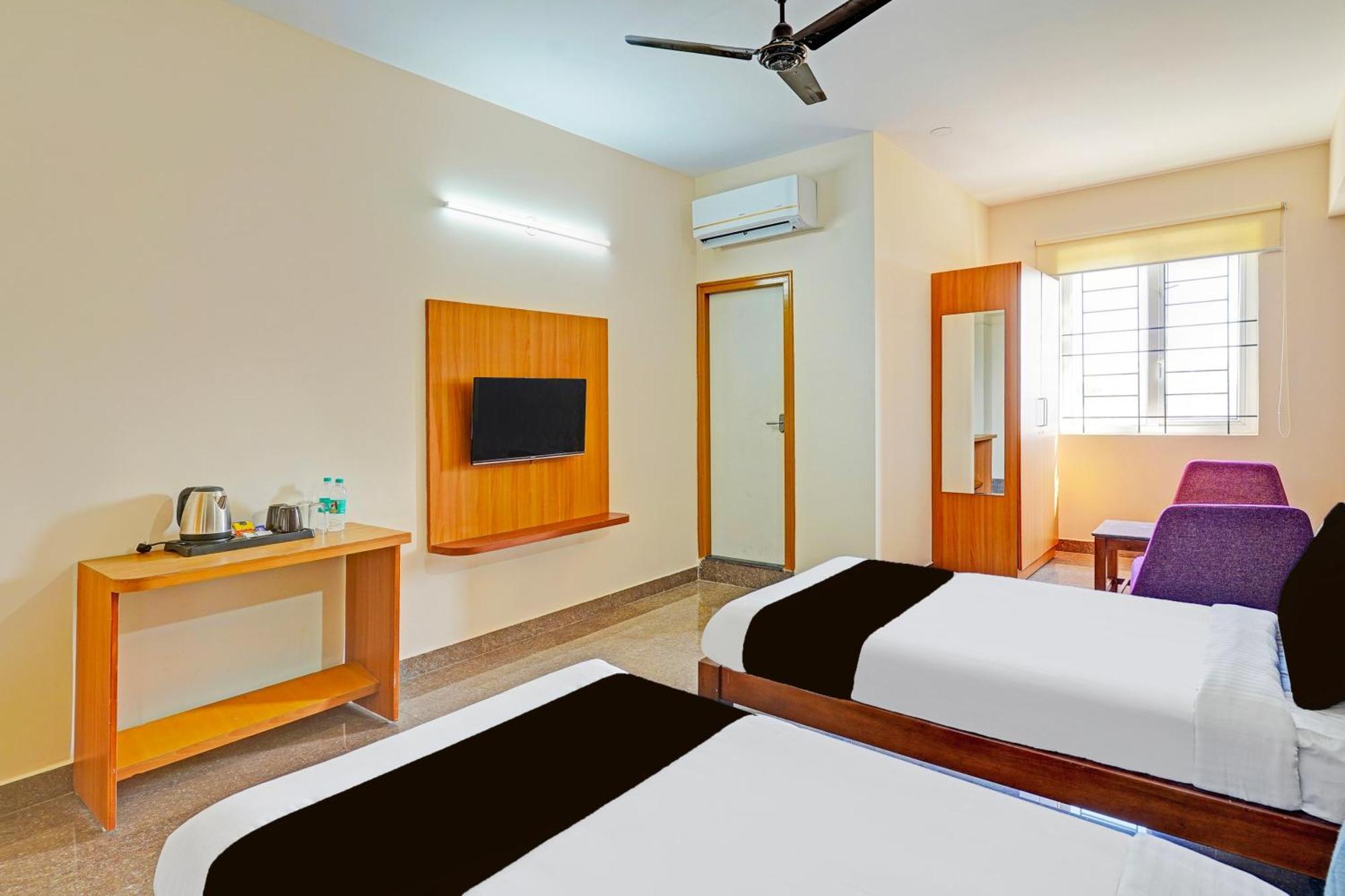 Super Townhouse Oak Electronic City Formerly Hotel Trubell Kammasandra エクステリア 写真